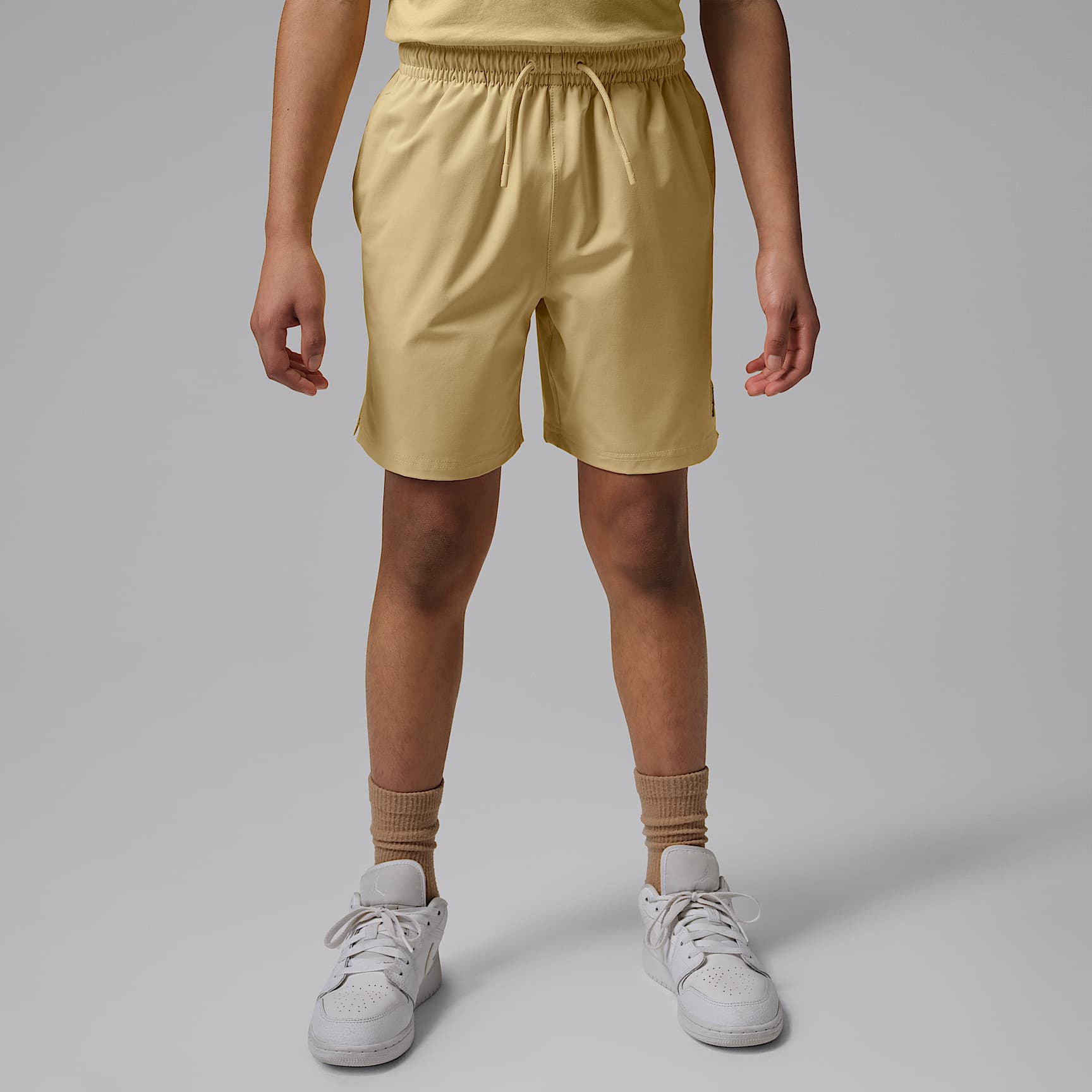 Jordan Older Kids' Jumpman Woven Play Shorts. Nike LU